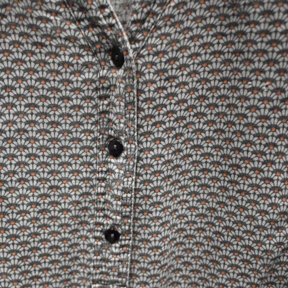 Soft Surroundings Blouse L Womens Printed Button Down V Neck Rayon Long Sleeve - Picture 9 of 12